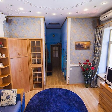 Apartment In The Heart Of Kiev Eksteriør billede